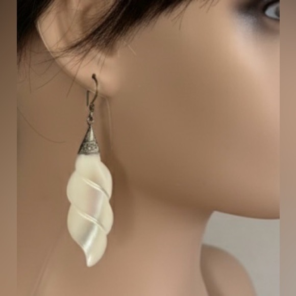 Unsigned Jewelry - Vintage Carved Mother of Pearl Spiral Wing Drop Earrings
